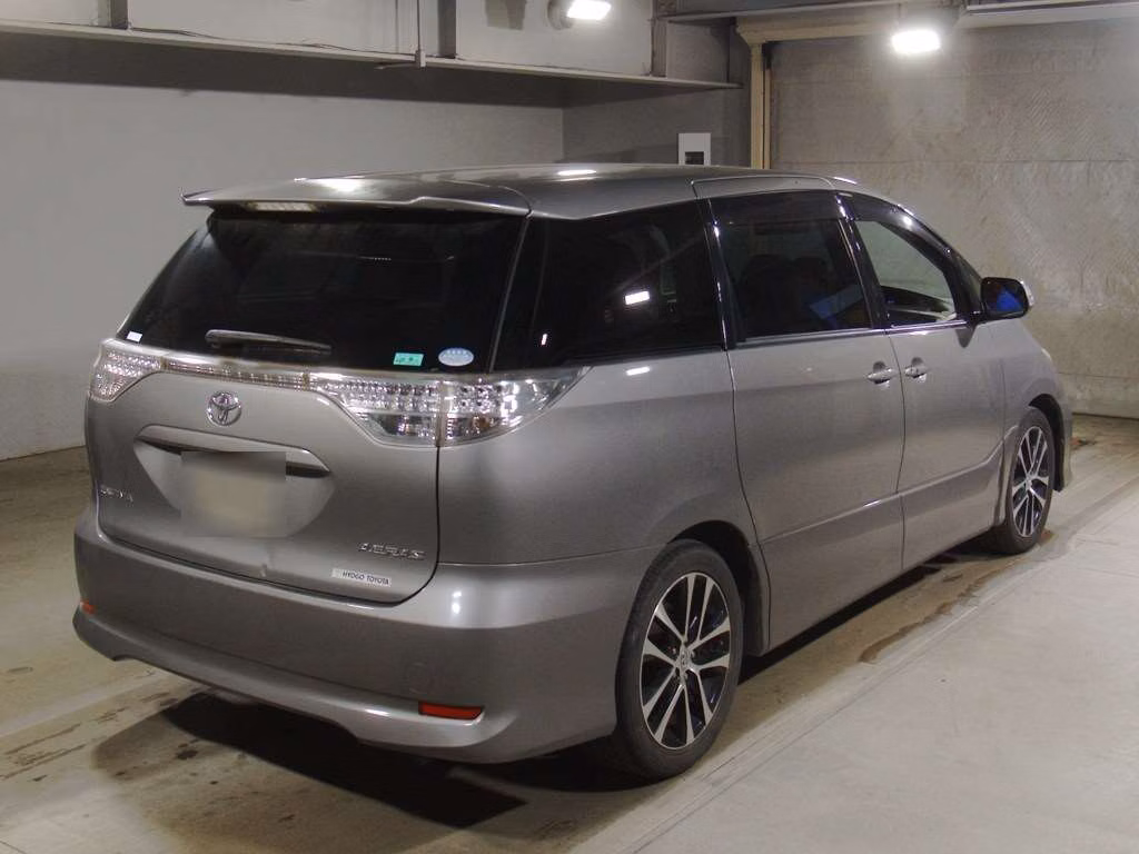TOYOTA ESTIMA