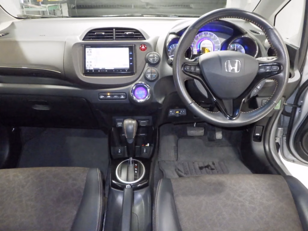 HONDA FIT SHUTTLE