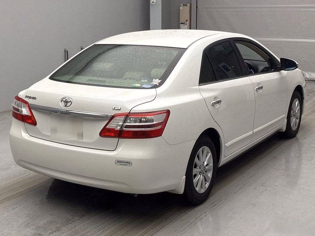 TOYOTA PREMIO