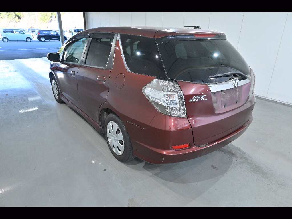 HONDA FIT SHUTTLE