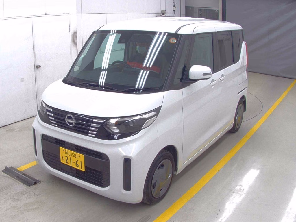 NISSAN ROOX