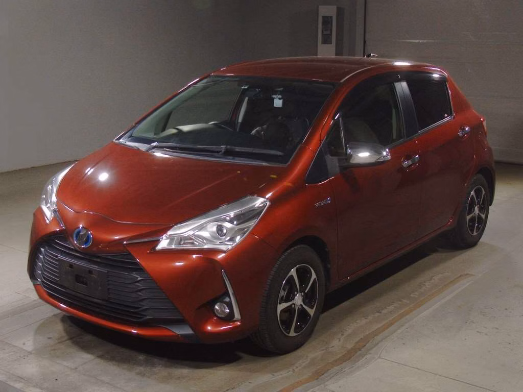 TOYOTA VITZ