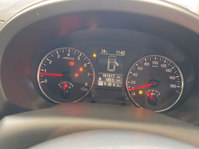 NISSAN X-TRAIL