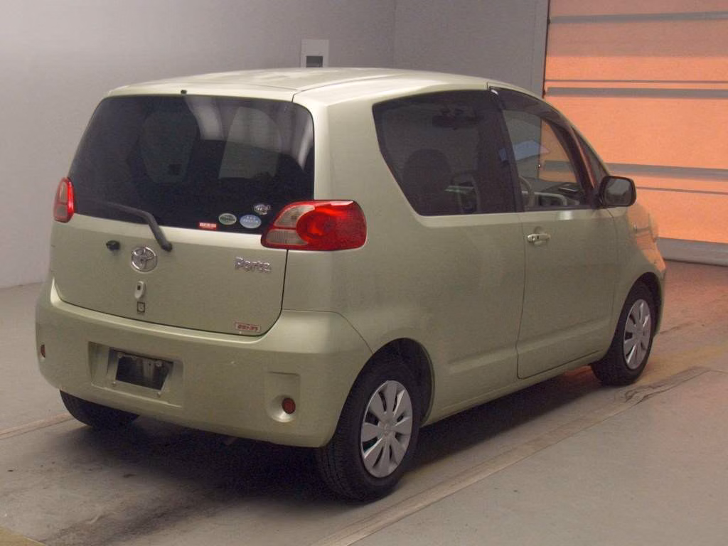 TOYOTA PORTE