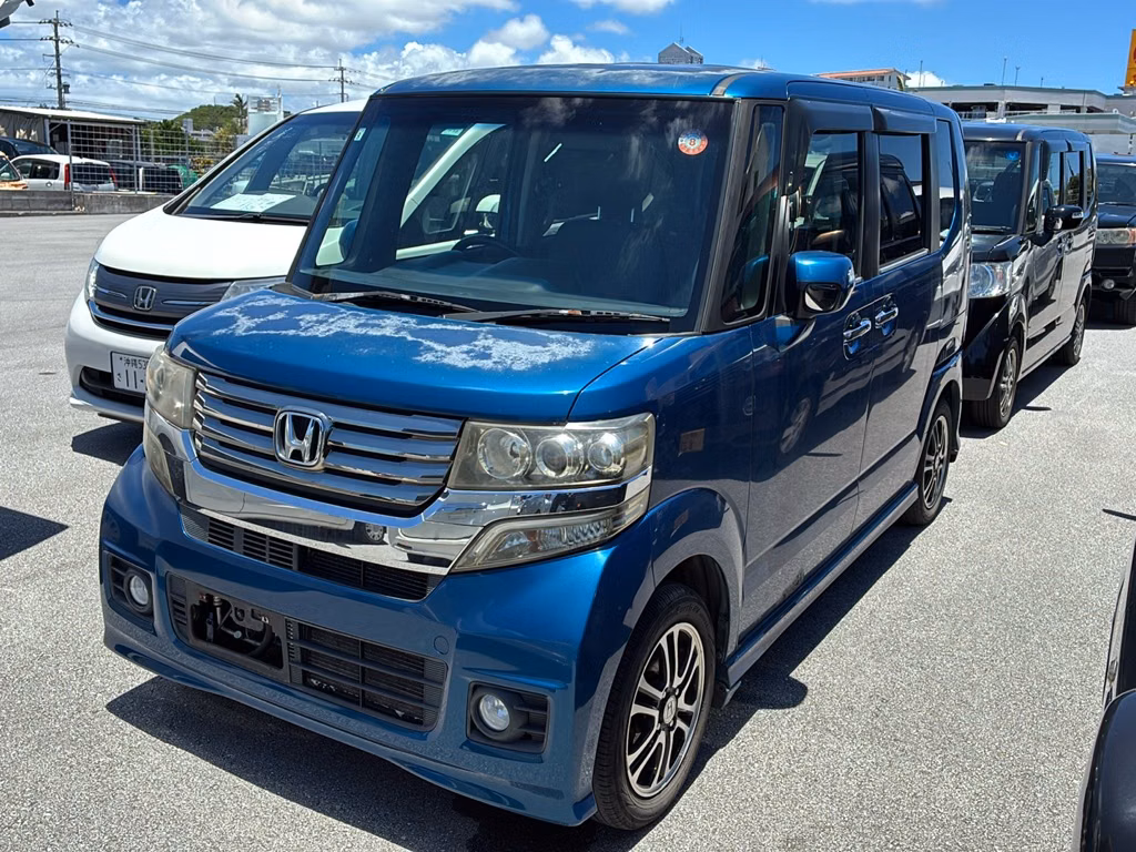 HONDA N-BOX