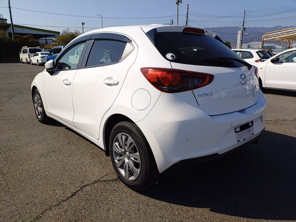 MAZDA MAZDA2