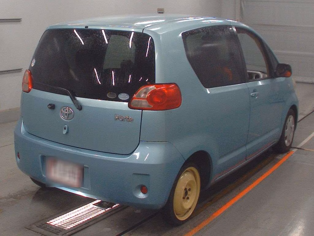 TOYOTA PORTE