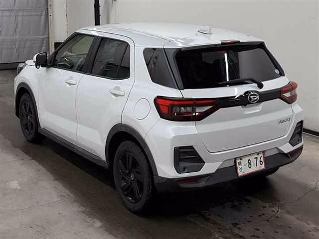 DAIHATSU ROCKY