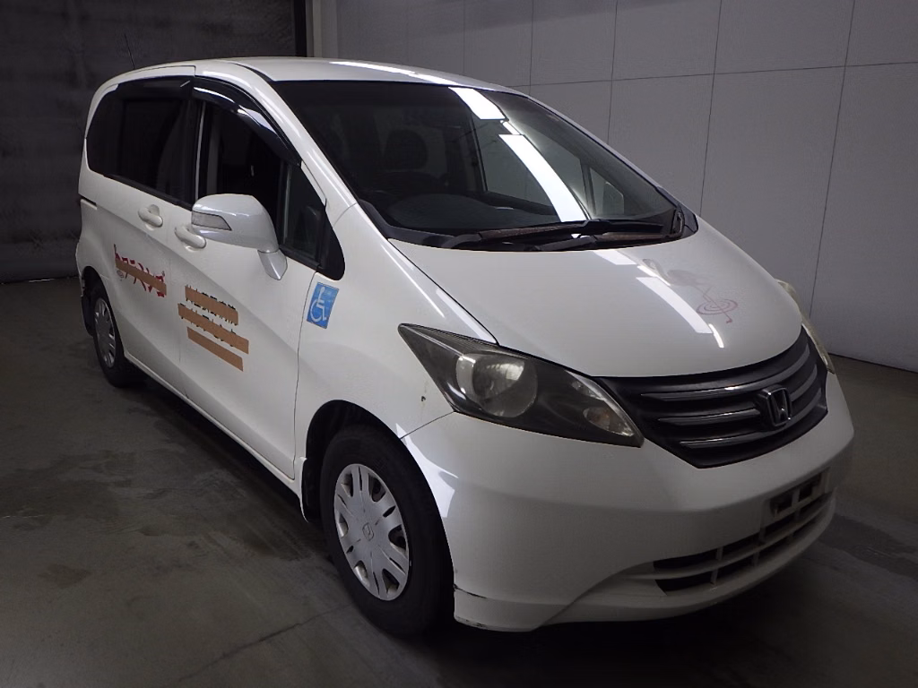 HONDA FREED