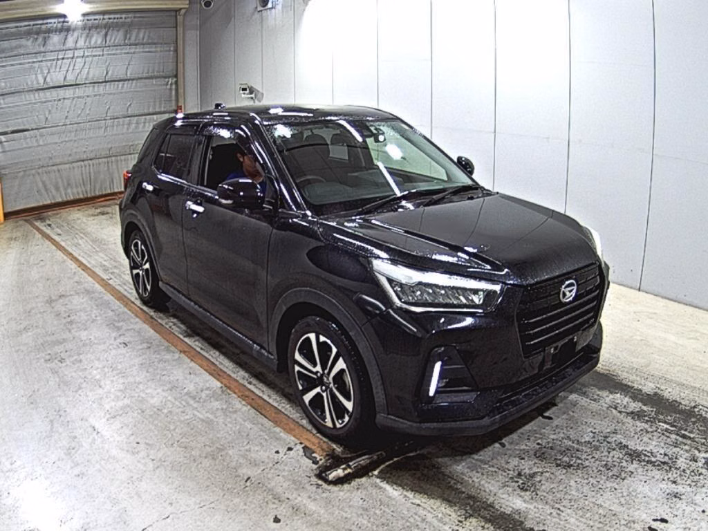 DAIHATSU ROCKY