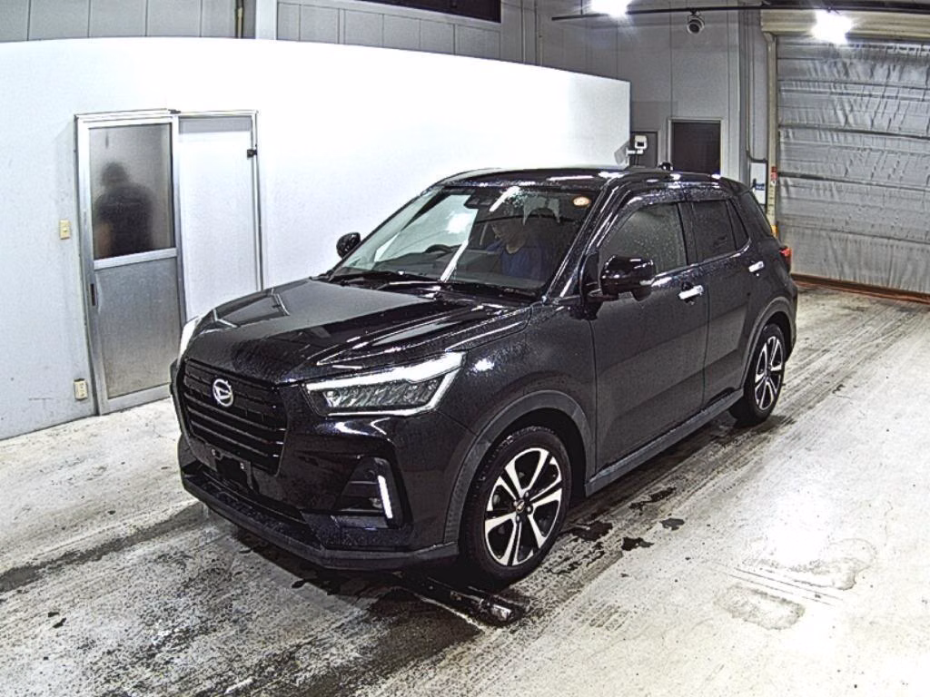 DAIHATSU ROCKY