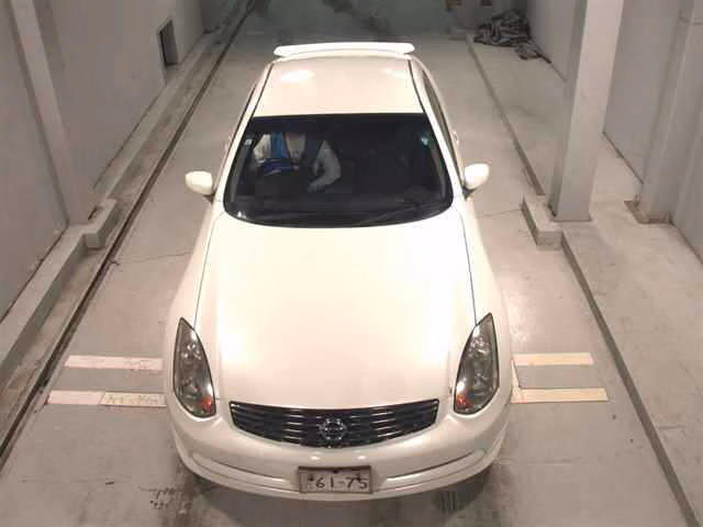 NISSAN SKYLINE