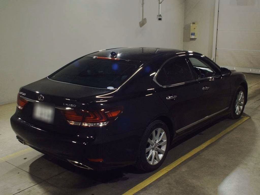 LEXUS LS460