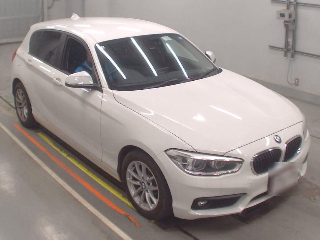 BMW 1-SERIES