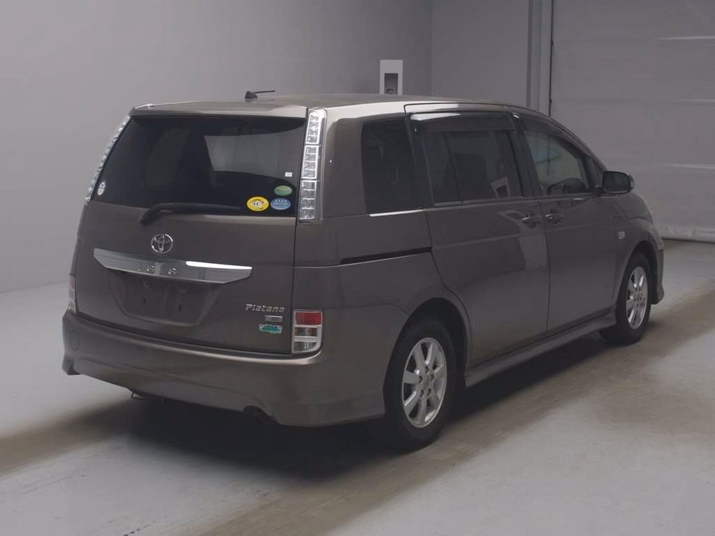 TOYOTA ISIS