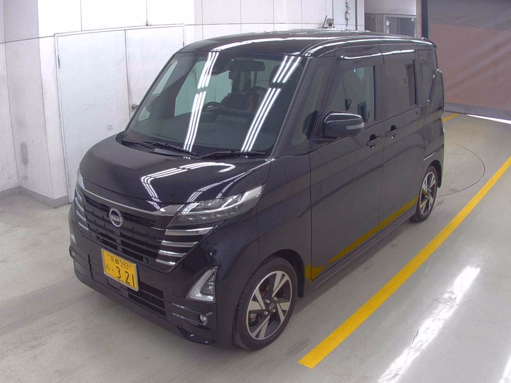 NISSAN ROOX