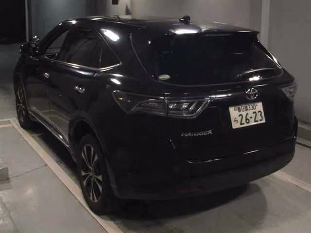 TOYOTA HARRIER