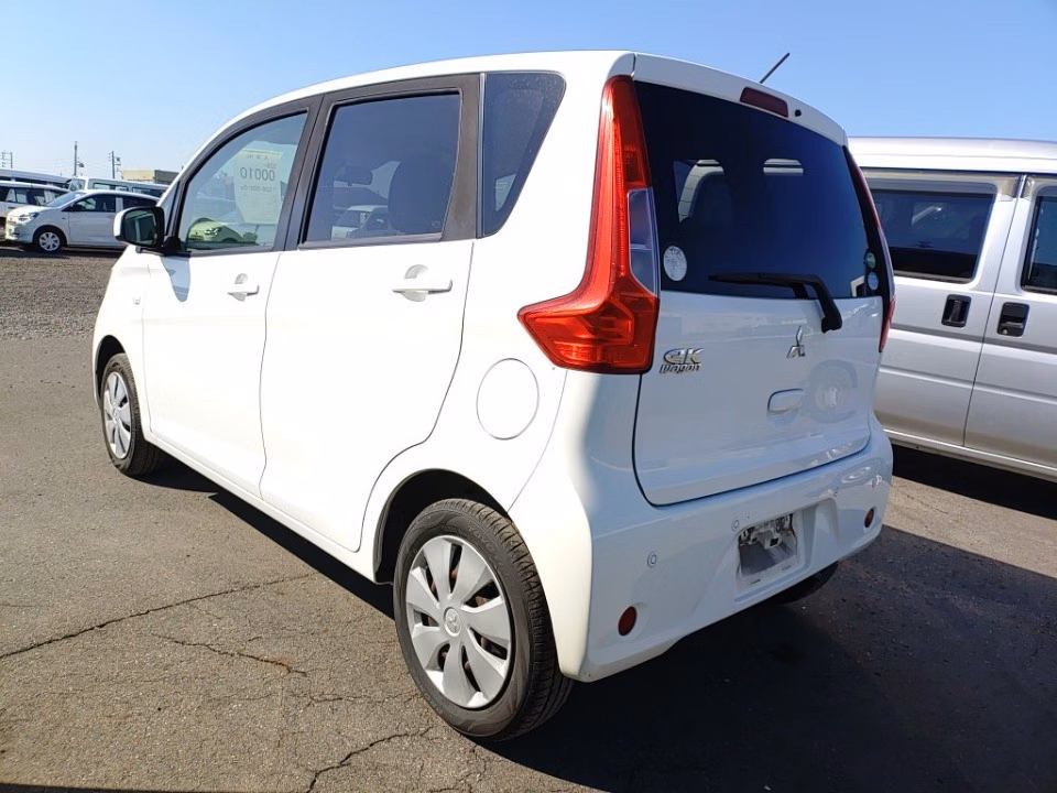 MITSUBISHI EK WAGON