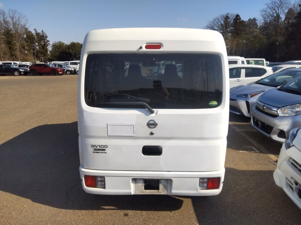 NISSAN NV100 CLIPPER