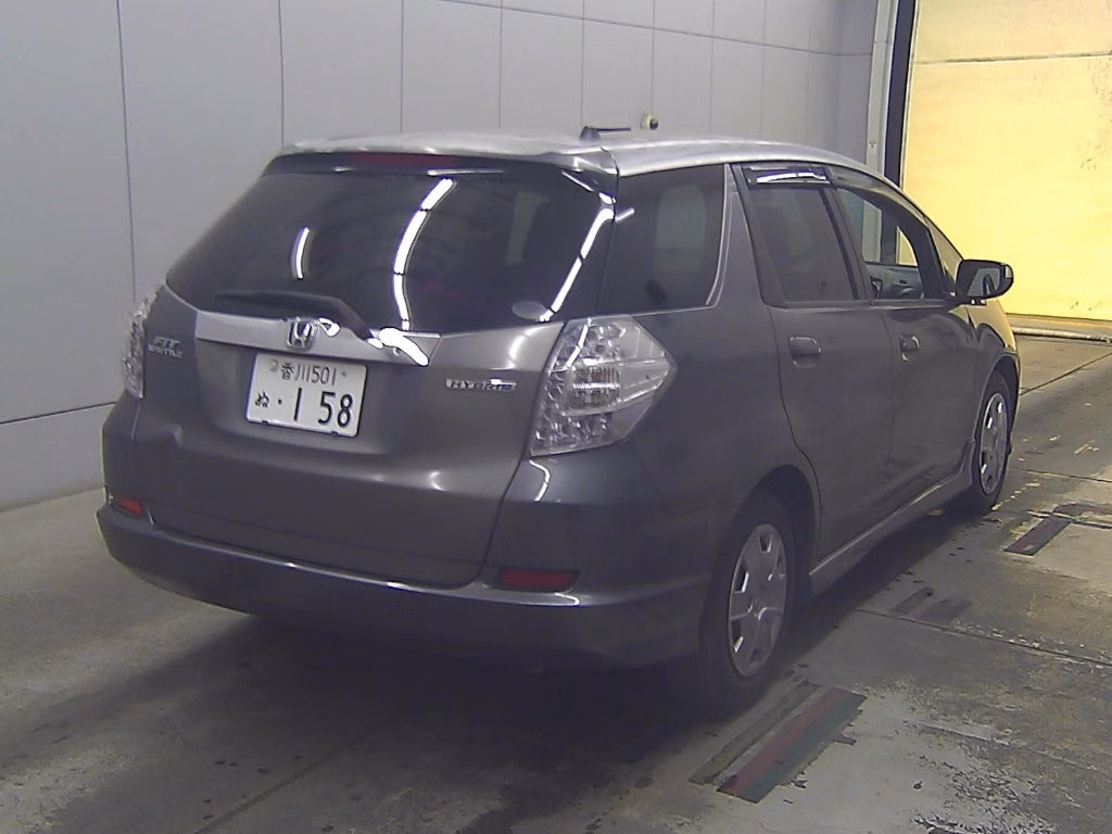 HONDA FIT SHUTTLE