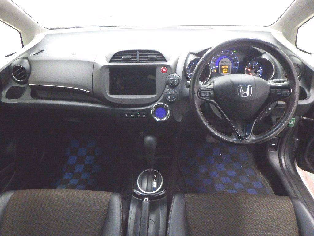 HONDA FIT SHUTTLE
