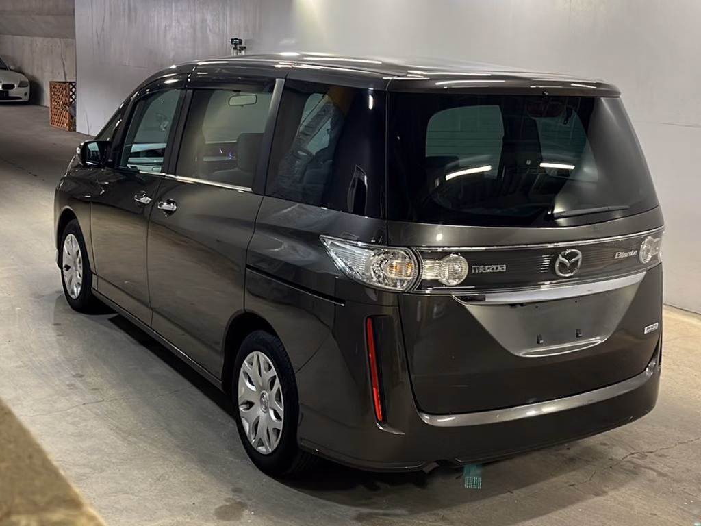 MAZDA BIANTE