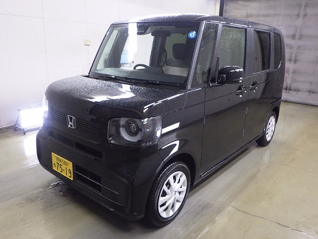 HONDA N-BOX