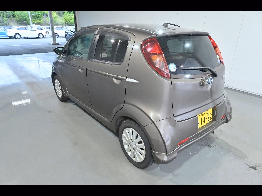 SUBARU R2