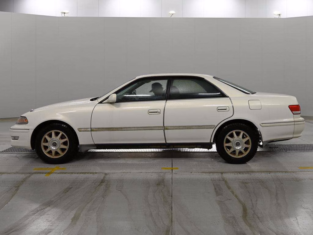 TOYOTA MARK II
