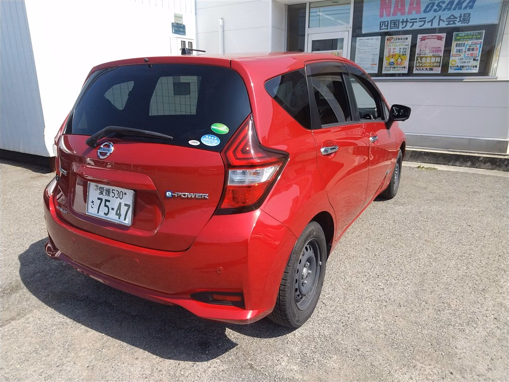 NISSAN NOTE