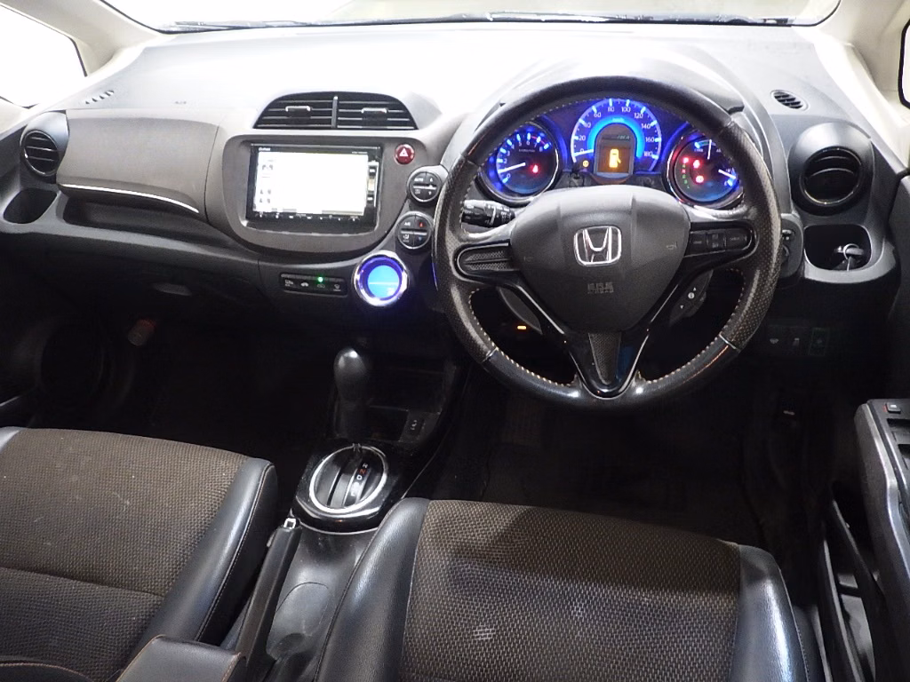 HONDA FIT SHUTTLE