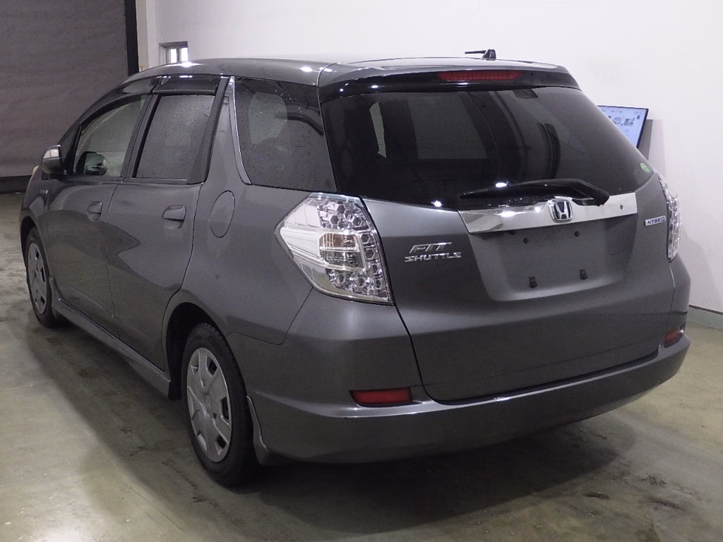 HONDA FIT SHUTTLE