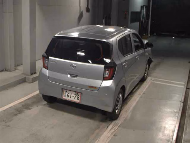TOYOTA PIXIS EPOCH