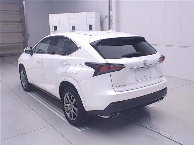 LEXUS NX200T