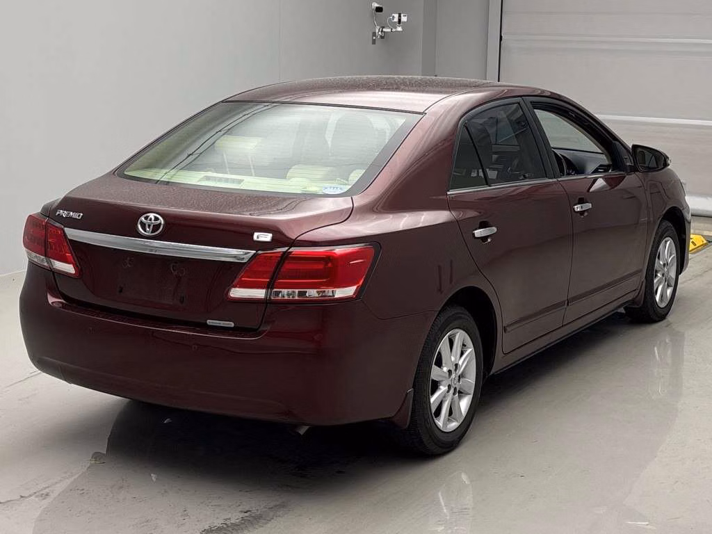TOYOTA PREMIO