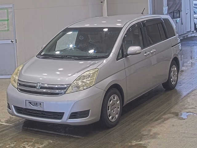 TOYOTA ISIS