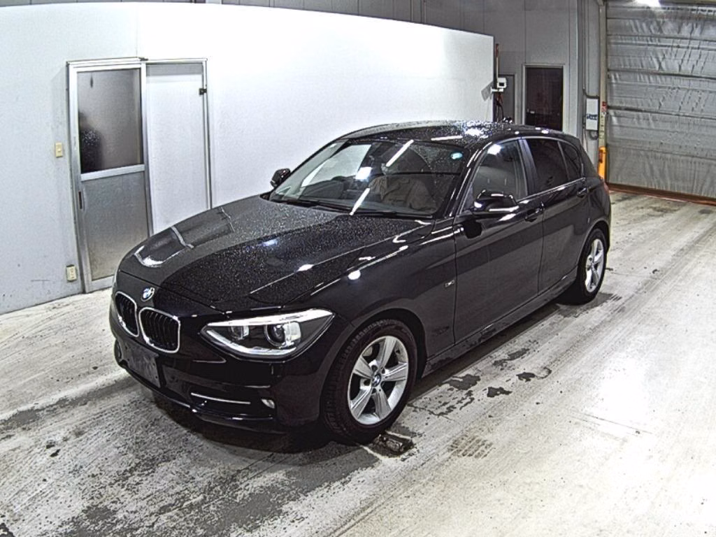 BMW 1-SERIES