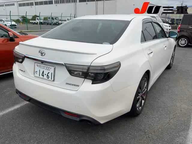 TOYOTA MARK X