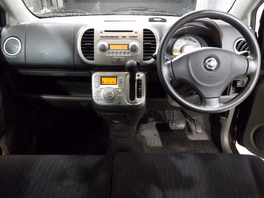 NISSAN MOCO