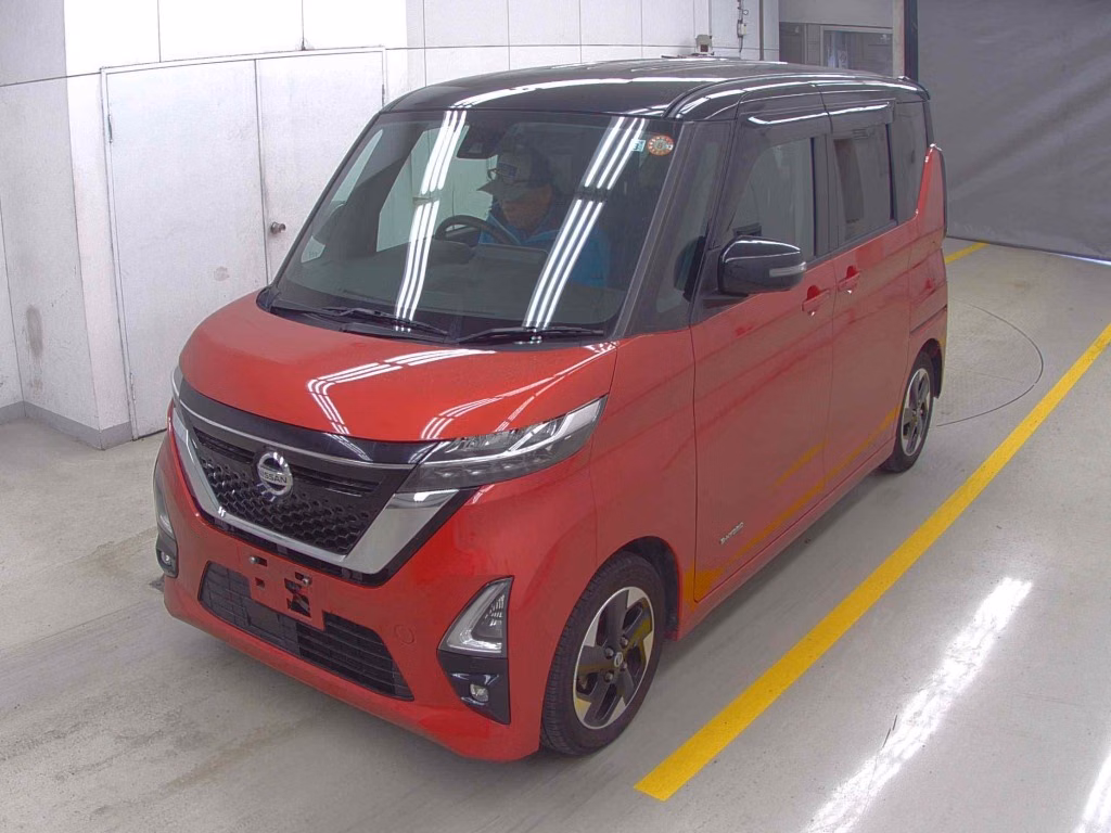 NISSAN ROOX