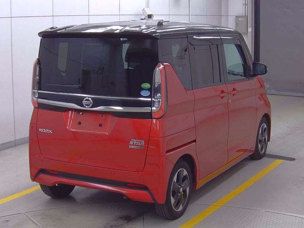 NISSAN ROOX
