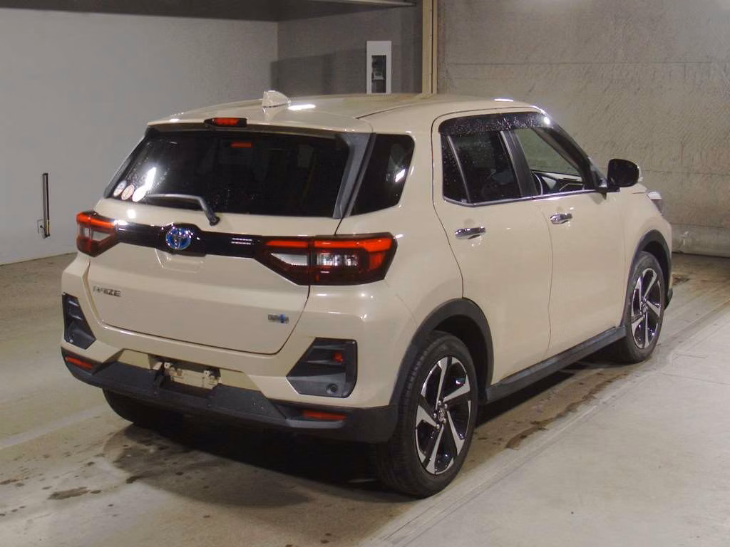 TOYOTA RAIZE