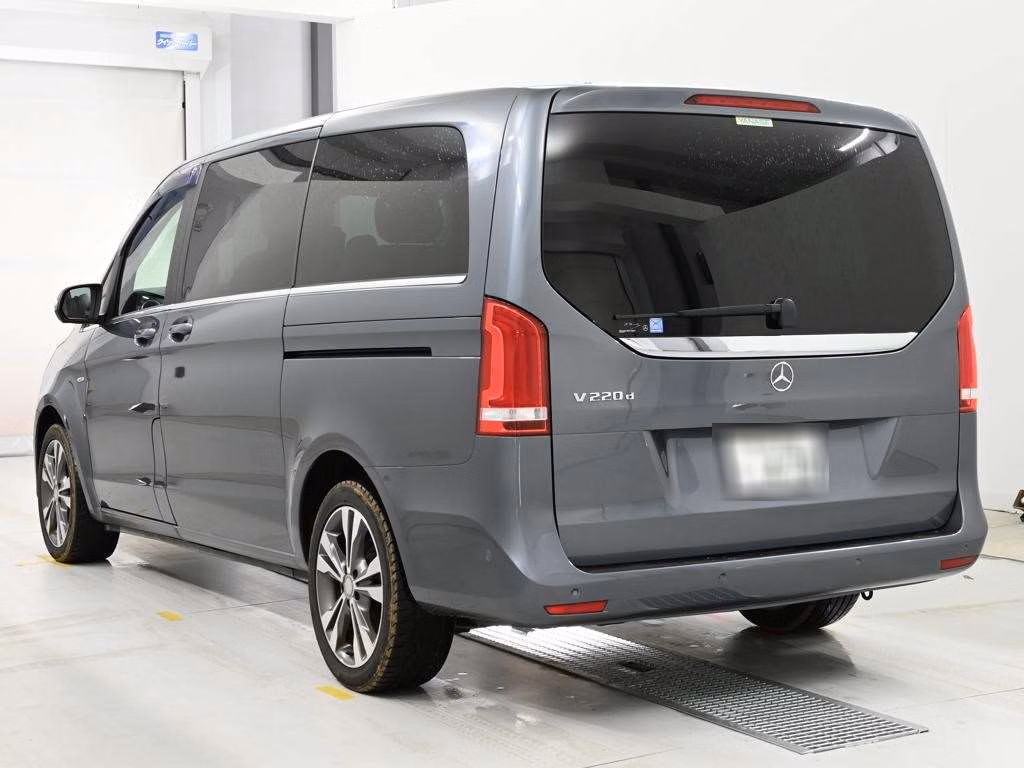 MERCEDES-BENZ V-CLASS