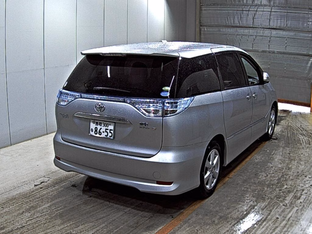 TOYOTA ESTIMA