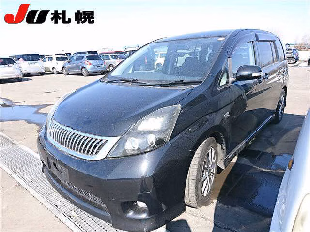 TOYOTA ISIS