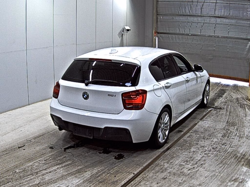 BMW 1-SERIES
