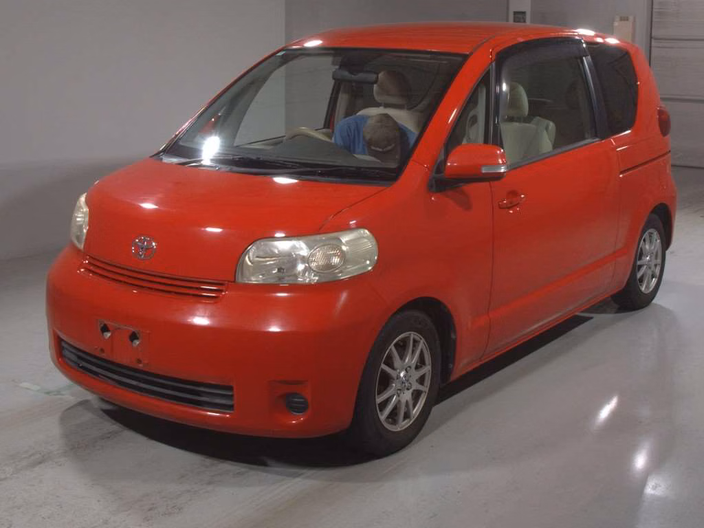 TOYOTA PORTE