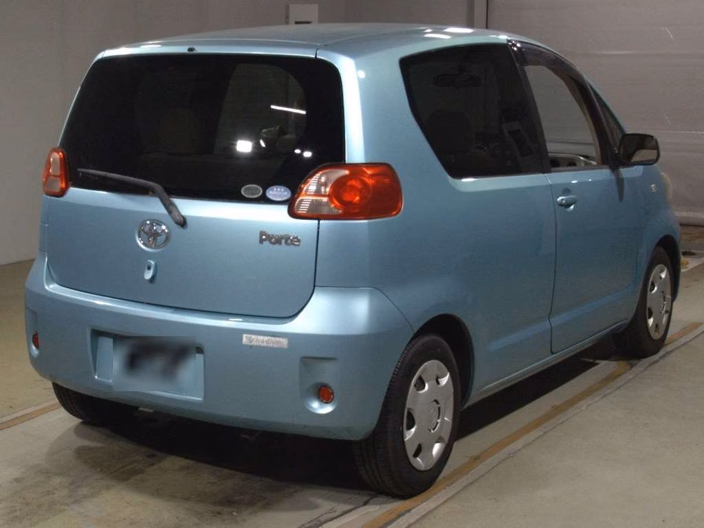 TOYOTA PORTE