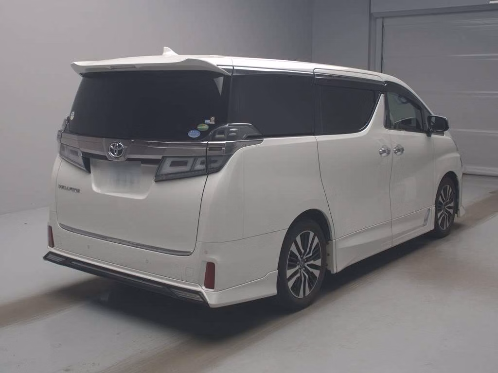 TOYOTA VELLFIRE