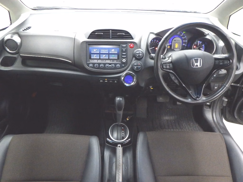 HONDA FIT SHUTTLE